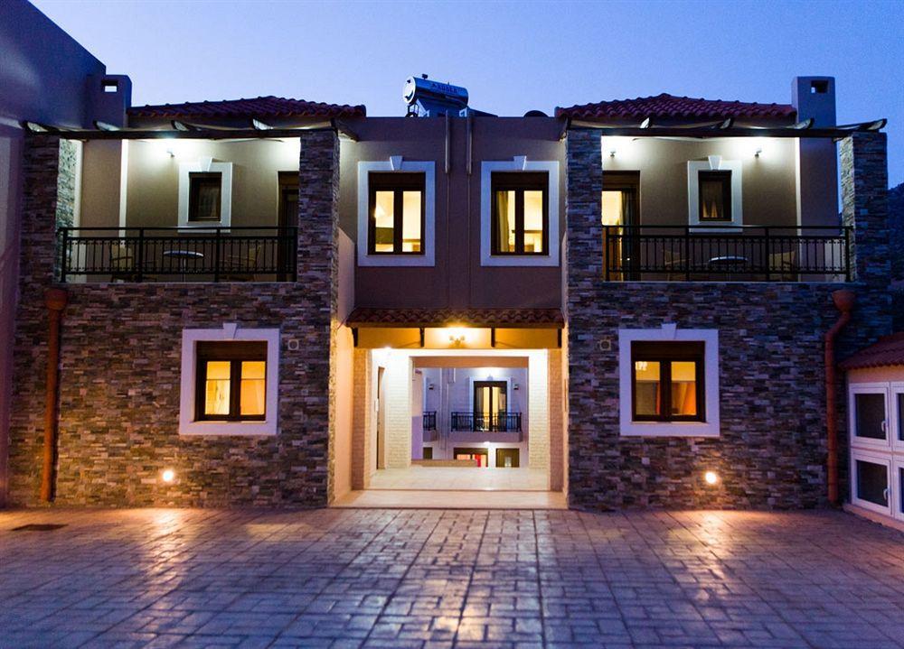 Stone Village Hotel Apartments Bali  ภายนอก รูปภาพ