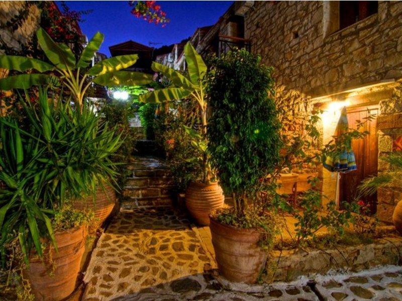 Stone Village Hotel Apartments Bali  ภายนอก รูปภาพ